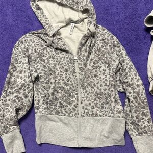 ATHLETA ZIP UP SIZE S